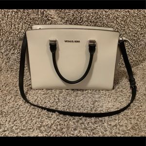 🚫SOLD🚫 Michael Kors Purse